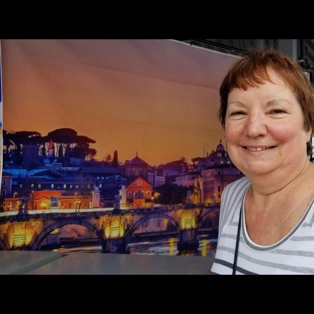 Meet your Posher, Joan